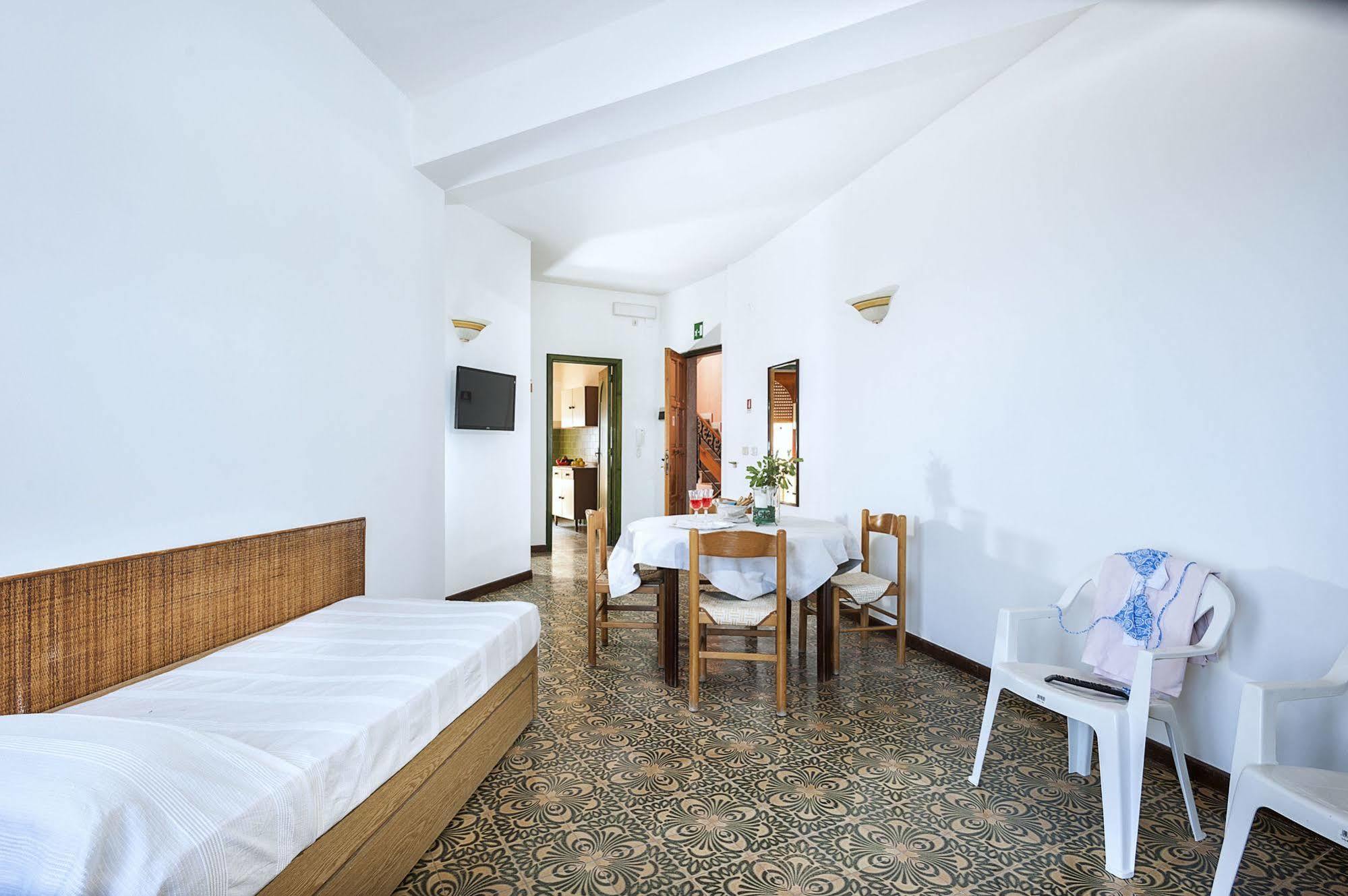Residence Villa Liliana جيارديني ناكسوس المظهر الخارجي الصورة